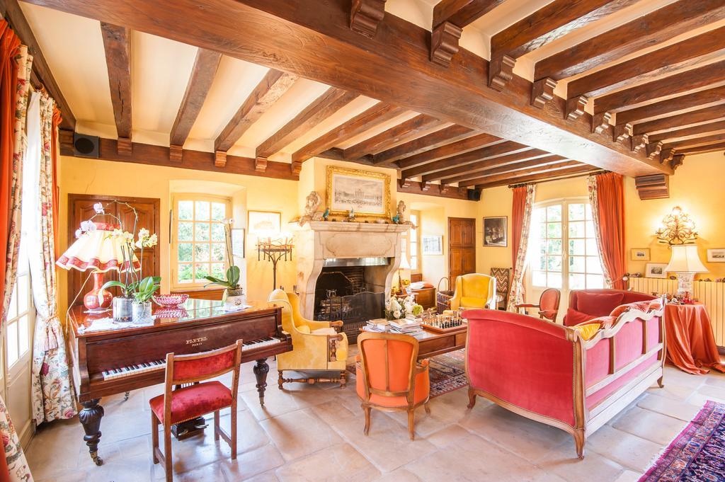 Bed and Breakfast Le Petit Manoir Des Bruyeres Villefargeau Zewnętrze zdjęcie