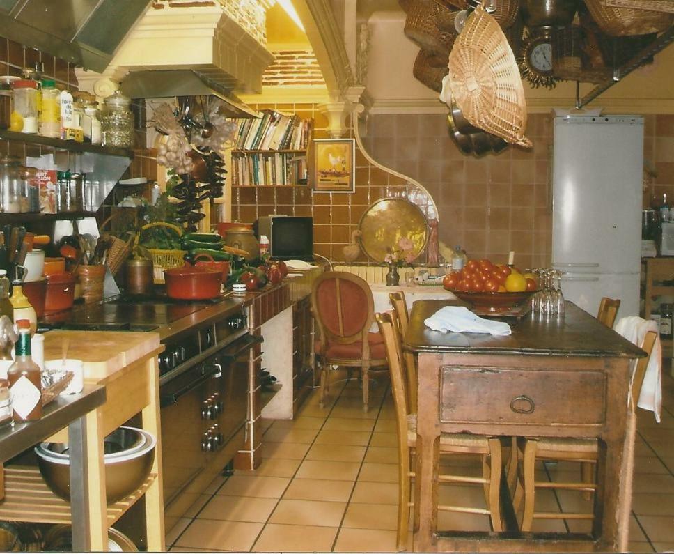 Bed and Breakfast Le Petit Manoir Des Bruyeres Villefargeau Zewnętrze zdjęcie